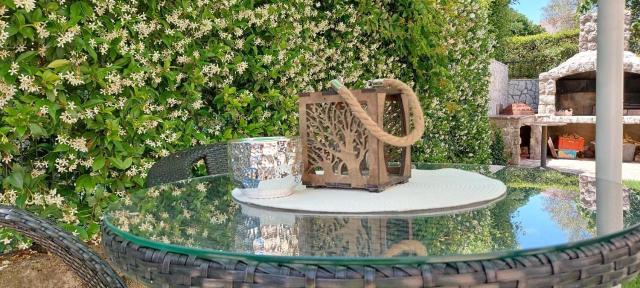 Apartmani Tomislav クルク エクステリア 写真